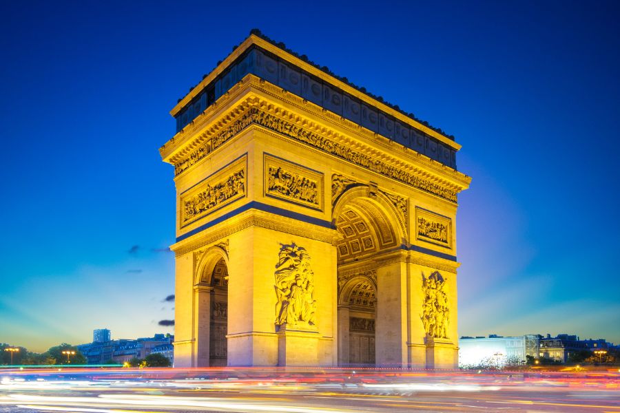 מלונות בפריז ליד שער הניצחון